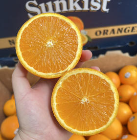 美国3107脐橙🍊，！橙味浓郁，甜嫩，果肉细腻无渣。补充维C