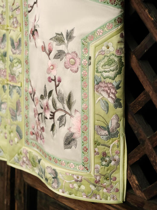 盛唐牡丹大师系列| 重缎手绣牡丹马甲 商品图2