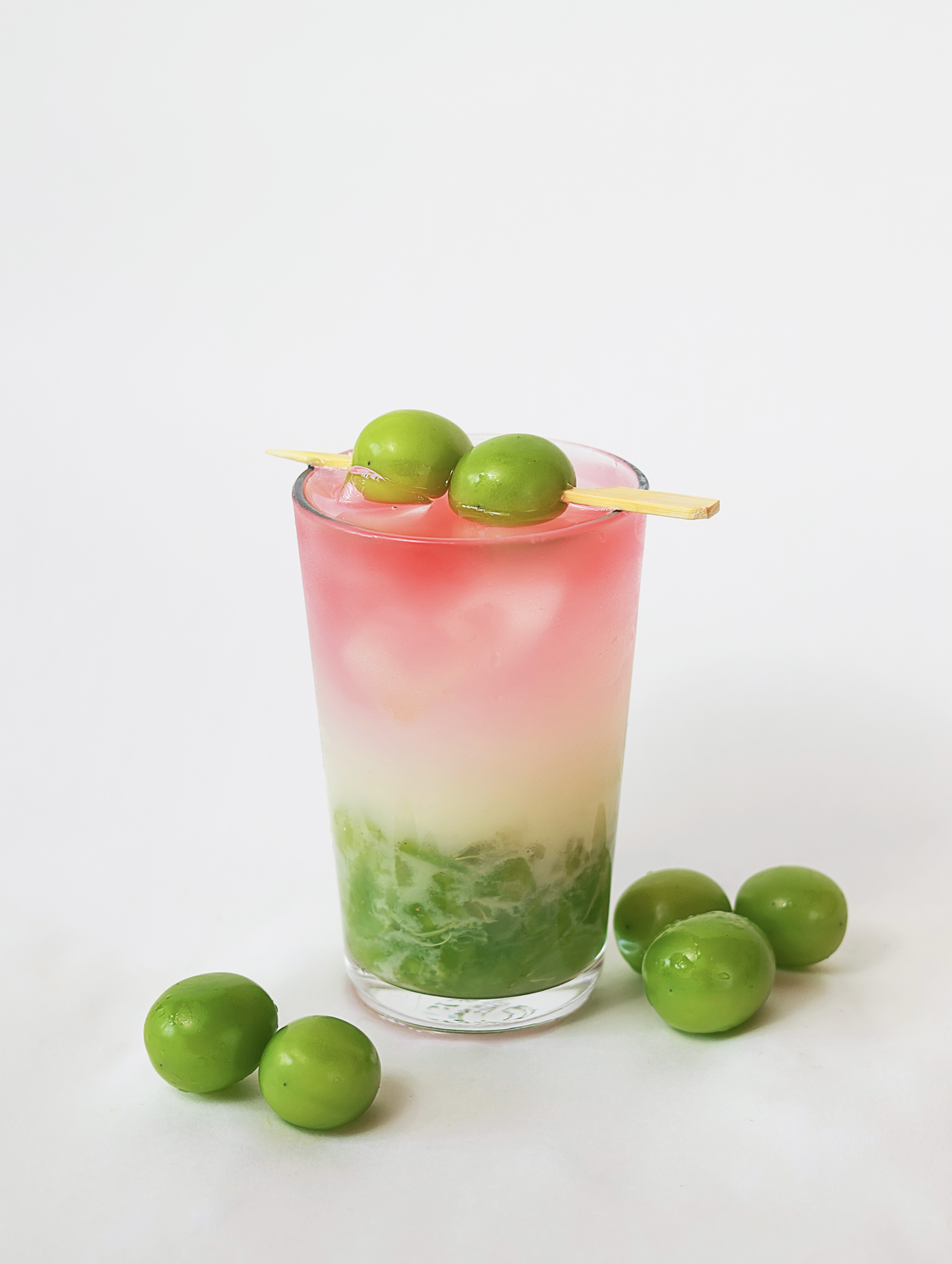 阳光气泡养乐多