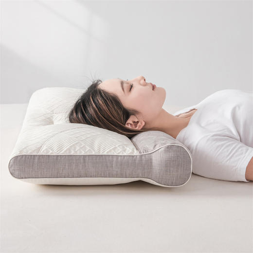 【79元2个】立体压花反牵引护颈枕枕头枕芯 轻养护颈椎护颈枕 商品图1