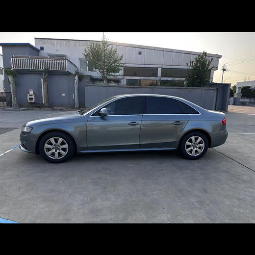 奥迪 A4L 2.0 TFSI 舒适型【长租-北京】 商品图3