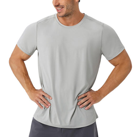 跃牌【欲动春风】男装系列 夏冰丝防晒运动T恤速干健身短袖户外宽松透气圆领上衣51233 商品图4