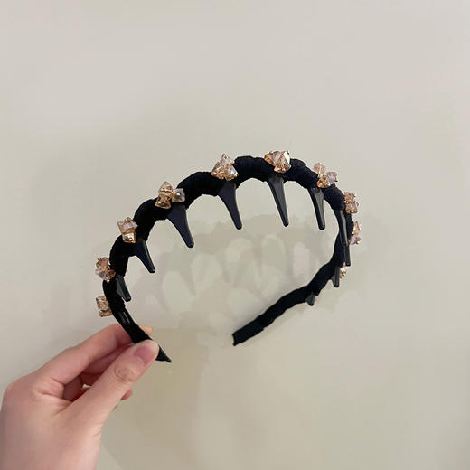 丁摩 韩国丝绒水钻轻奢高级感发箍女夏季麻花波浪发饰防滑洗脸发卡头箍5ZF-1153 商品图6