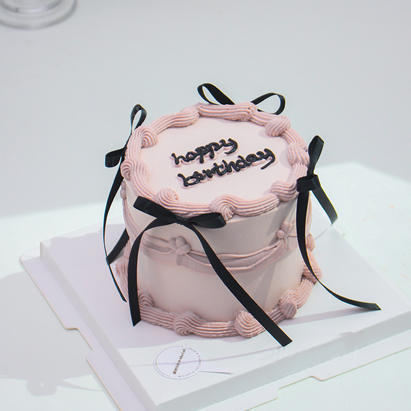0847 “芭蕾风丝带蝴蝶结” 蛋糕