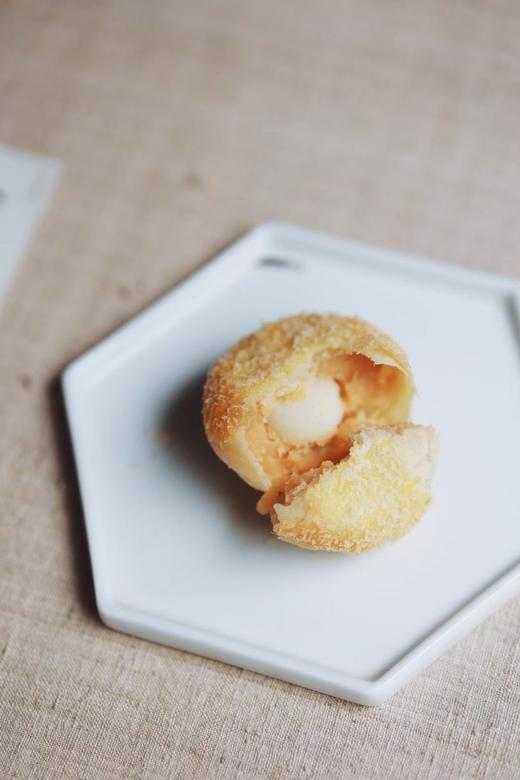 椰子麻薯金沙酥(一枚) 商品图0