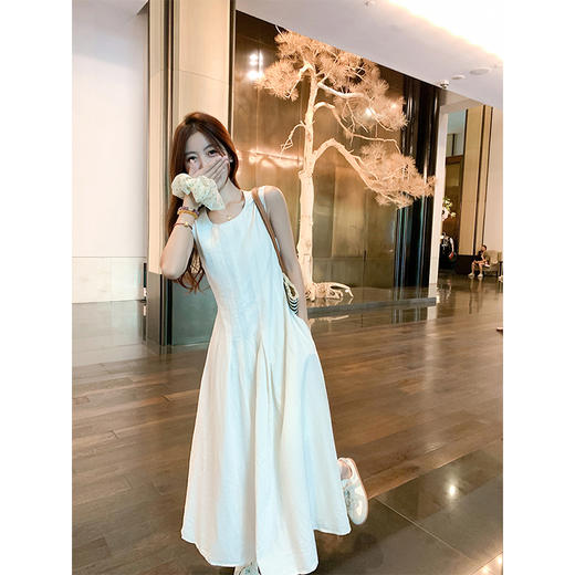 <曾小咸推荐>法式赫本风杏色背心连衣裙无袖 商品图4