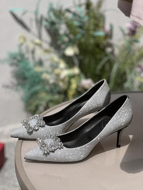 611-1女人梦想中的高跟 阿V璀璨方扣小高跟