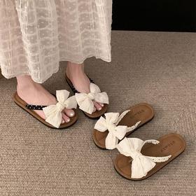 【19.9抢❗️超仙法式人字拖】公主夏季必备款，蝴蝶结平底人字拖，百搭时尚，轻松应对各种场合，夏外穿配裙子爆款防滑凉拖L