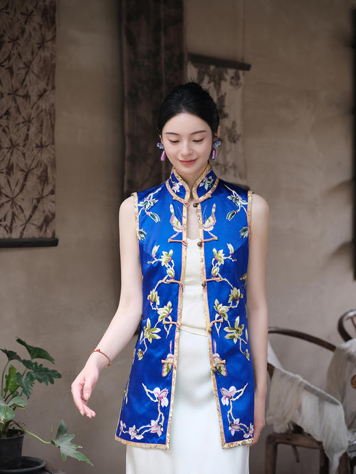 盛唐牡丹|真丝手绣玉兰花长款坎肩(盛唐牡丹与非遗传承人王小潇联名系列) 商品图1
