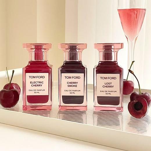 【品牌授权】Tom Ford汤姆福特tf香水 50 ml 100ml＋专柜礼盒礼袋 中性 持久体香留香 隐秘没药 电光樱桃 苦桃 失落樱桃 荆刺玫瑰 阳光琥珀 商品图2