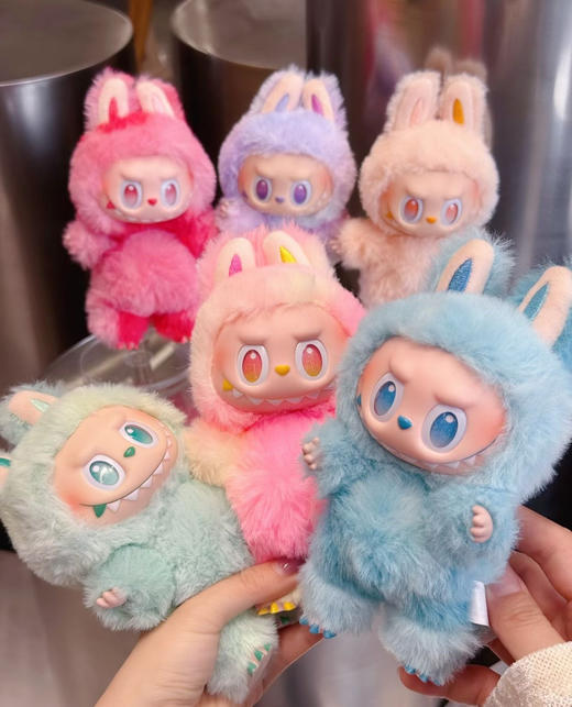 拉布布新款搪胶3代玩偶挂件真的是没办法拒绝 商品图5