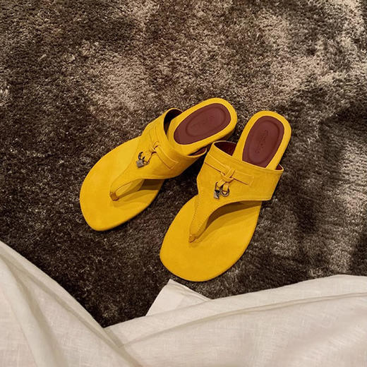 ‼️超级好看的多巴胺【人字夹趾流苏外穿凉拖鞋】超防滑！海边度假，日常搭配也好看🔥 商品图8