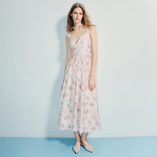 优雅度假风方领钉珠提花连衣裙25夏千金风印花(货号:MF86DR259F1003) 商品图0