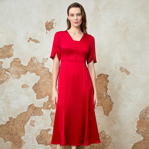 EITIE爱特爱夏季新款高级感红色显瘦礼服过膝订婚敬酒服宴会礼服连衣裙8277903 商品图2