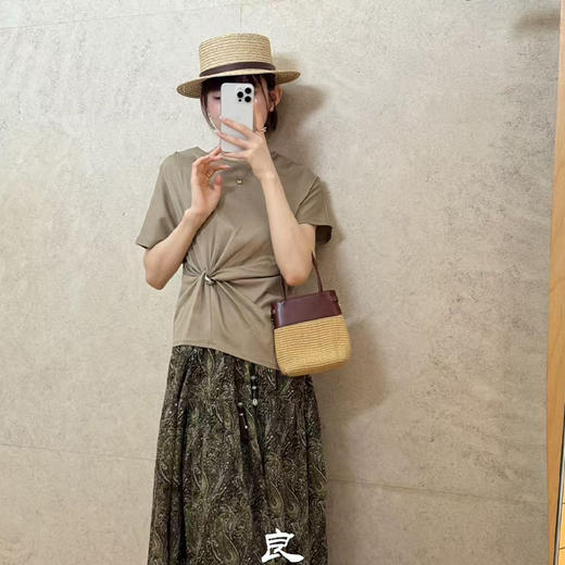 【预售7天】良木礼休闲打结上衣（251820） 商品图2