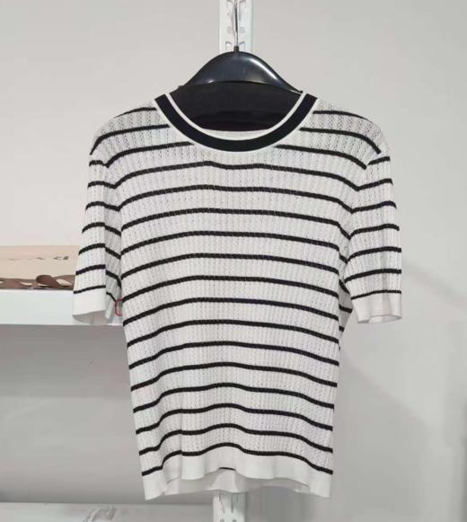 臣禾	【两色条纹T】16针莱赛尔正肩圆领休闲T恤	JZ252050122 商品图3