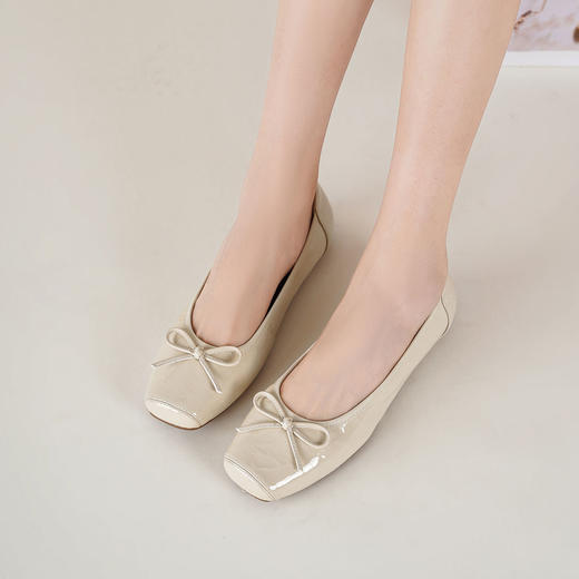 西村名物2025年秋季新款舒适平底蝴蝶结饰扣优雅百搭浅口单鞋T25CE39231 商品图2