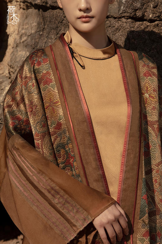  荷木HEMU丨纳纱高定·长外套 商品图3