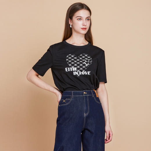 EITIE爱特爱夏季新款百搭打底舒适弹力圆领印花T恤女7702404 商品图2