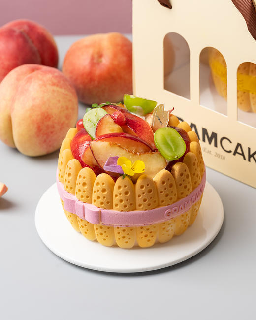 鲜果夏洛特蜜桃慕斯生日蛋糕 商品图2