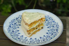 胡萝卜橙皮核桃蛋糕切角 Carrot Orange Walnut Cake Slice