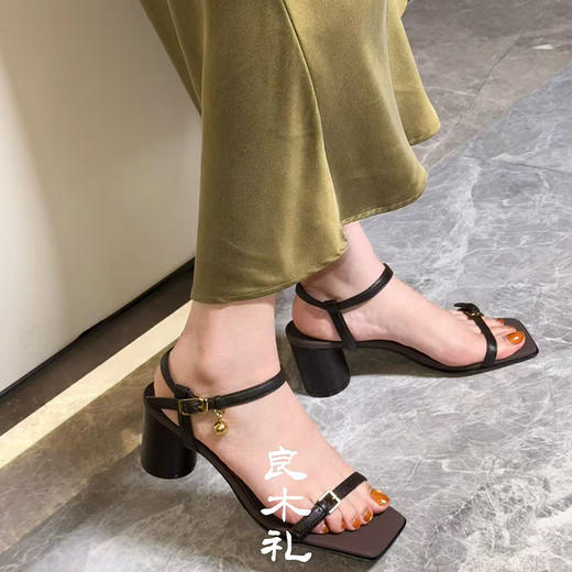 【不退不换】良木礼羊皮凉鞋（512-5） 商品图2