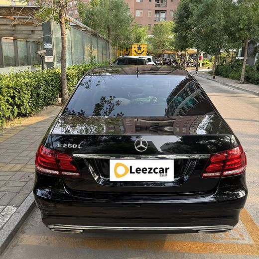 奔驰 E级 E260L运动型【长租-北京】 商品图3