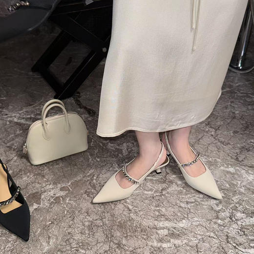 【部分现货，只换不退】良木礼凉鞋（26H251） 商品图0