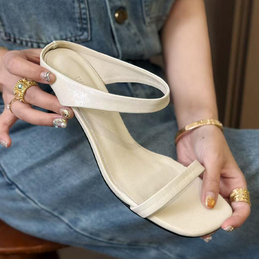 【部分现货，只换不退】良木礼羊皮鞋（7679-32） 商品图1