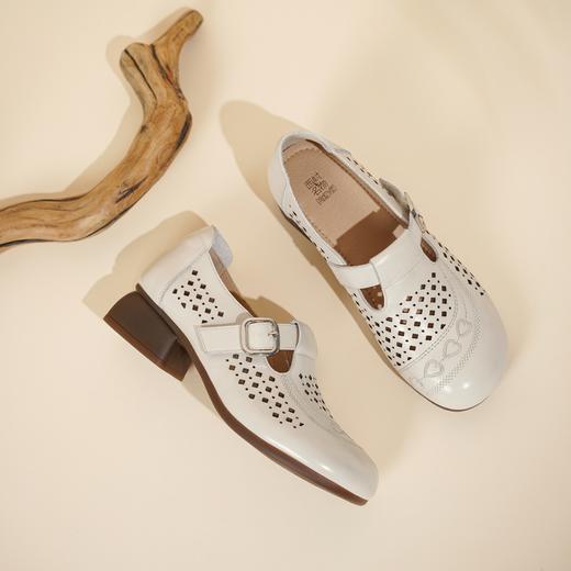 【夏季新款】西村名物2025年夏季新款舒适透气优雅百搭低跟洞洞鞋T25AH16341 商品图7