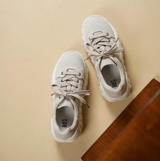 西村名物2025年春季新款舒适透气优雅百搭超轻厚底防滑系带休闲鞋勃肯鞋T25AM15591 商品图8