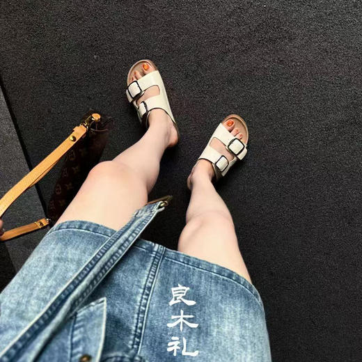 【特价不退不换】良木礼凉鞋（999-78） 商品图4