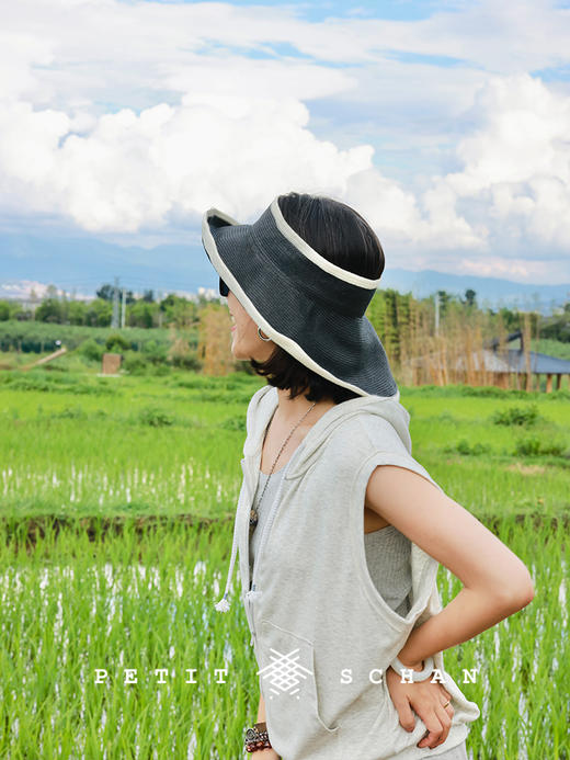 PETIT SCHAN小闪 #085 Delicate Star Trails 小星轨 进口AD12纸辫大檐不对称空顶草帽 商品图0