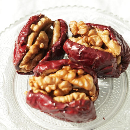 【严选】疆果乐枣夹核桃280g  （厂家直发） 商品图1