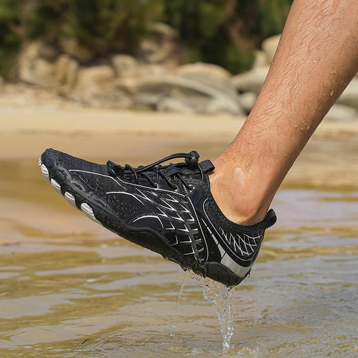 户外涉水溯溪鞋 | 透气网革，防滑大底，无惧炎日 商品图6
