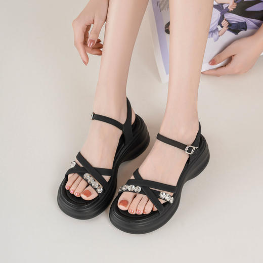 【夏季新款】西村名物2025年夏季新款舒适平跟厚底防滑沙滩凉鞋罗马凉鞋T25BG20921 商品图1