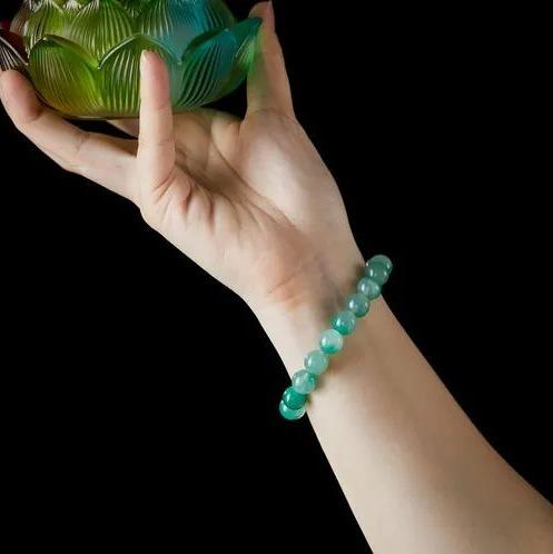 只此青绿·非洲翠玉专场 ，一抹浓翠腕间藏，春景熙熙，只此青绿【G】 商品图12