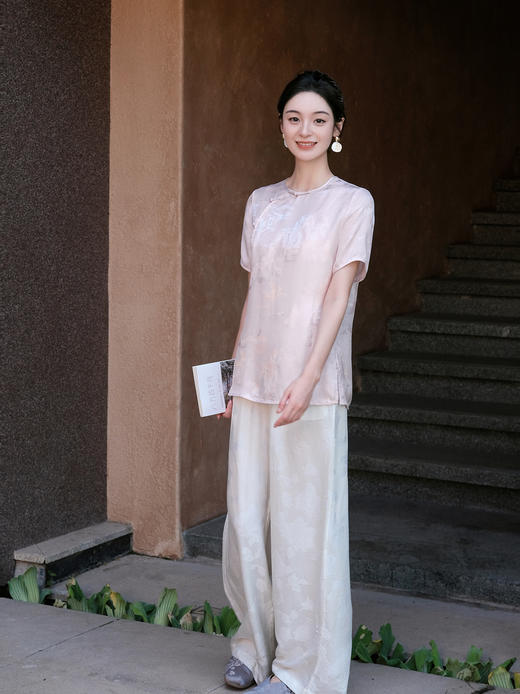 盛唐婧| 新中式圆领斜襟短袖正肩上衣 商品图3