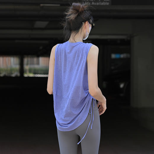 beemen竹节纱清凉罩衫 运动背心 遮臀遮胯 宽松藏肉肉  抽绳灵活多穿法  瑜伽运动背心 日常可穿 商品图0