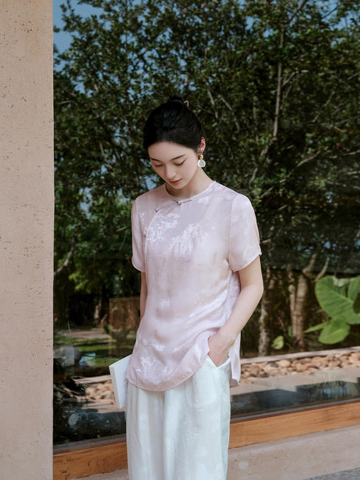 盛唐婧| 新中式圆领斜襟短袖正肩上衣 商品图2