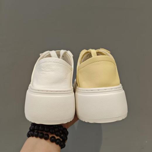 【秋季新款】西村名物2025年秋季新款舒适透气厚底防滑舒软小白鞋板鞋X25CM30641 商品图5