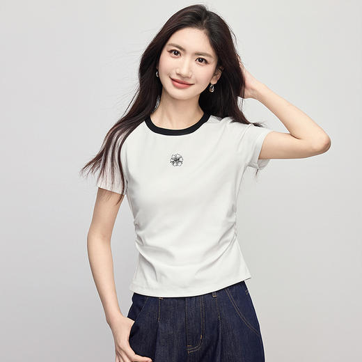 【专属特价】熙世界收腰正肩女T恤2025夏季新款休闲修身显瘦短袖撞色圆领上衣 商品图4