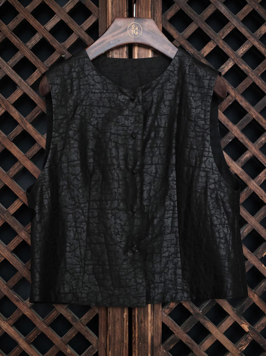 盛唐婧| 香云纱黑色龟裂纹百搭两面穿马甲 商品图5