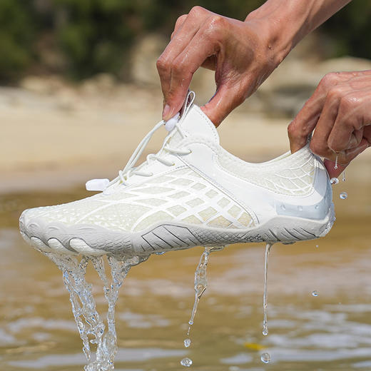 户外涉水溯溪鞋 | 透气网革，防滑大底，无惧炎日 商品图10