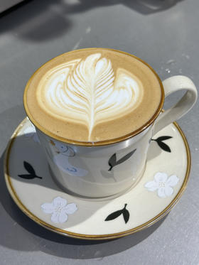 新鲜饮品—拿铁