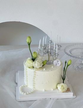 鲜花烛台（下单现做根据排单2-3小时左右）