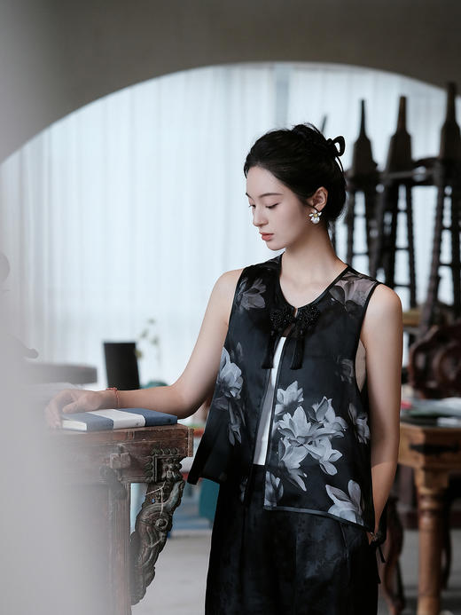 瑕疵|盛唐牡丹| 荷韵欧根缎马甲[特价品](特殊商品不退不换) 商品图2