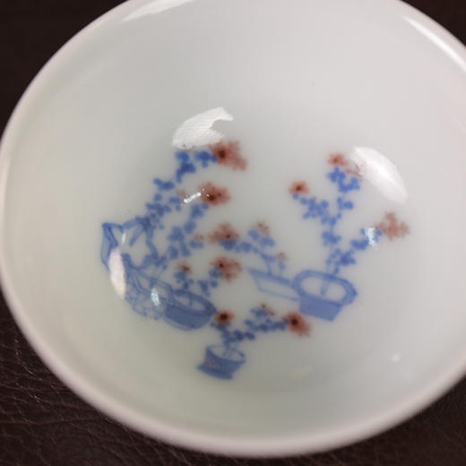 【忘言】青花釉里红拾花品杯 曰何文人器 商品图3