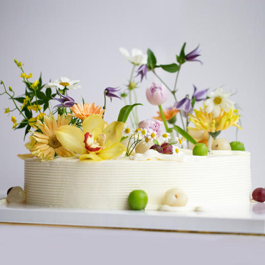 「卓卓高」TableCake｜「一室一隅皆风景」荔枝葡萄味圆桌糕 商品图1