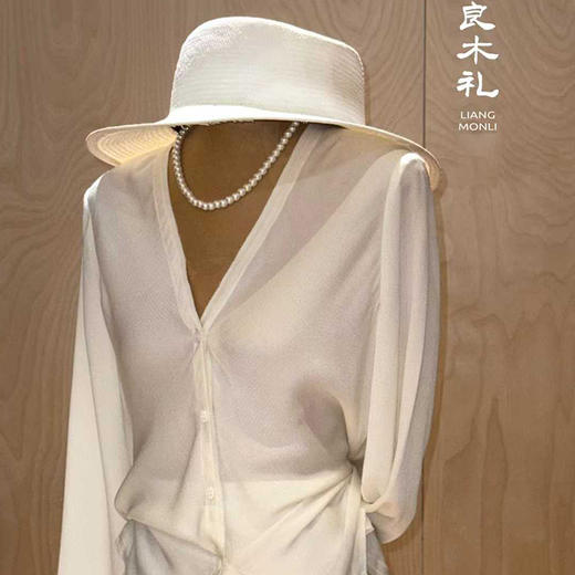 【特价不退不换】良木礼桑蚕丝衬衫（00701） 商品图0